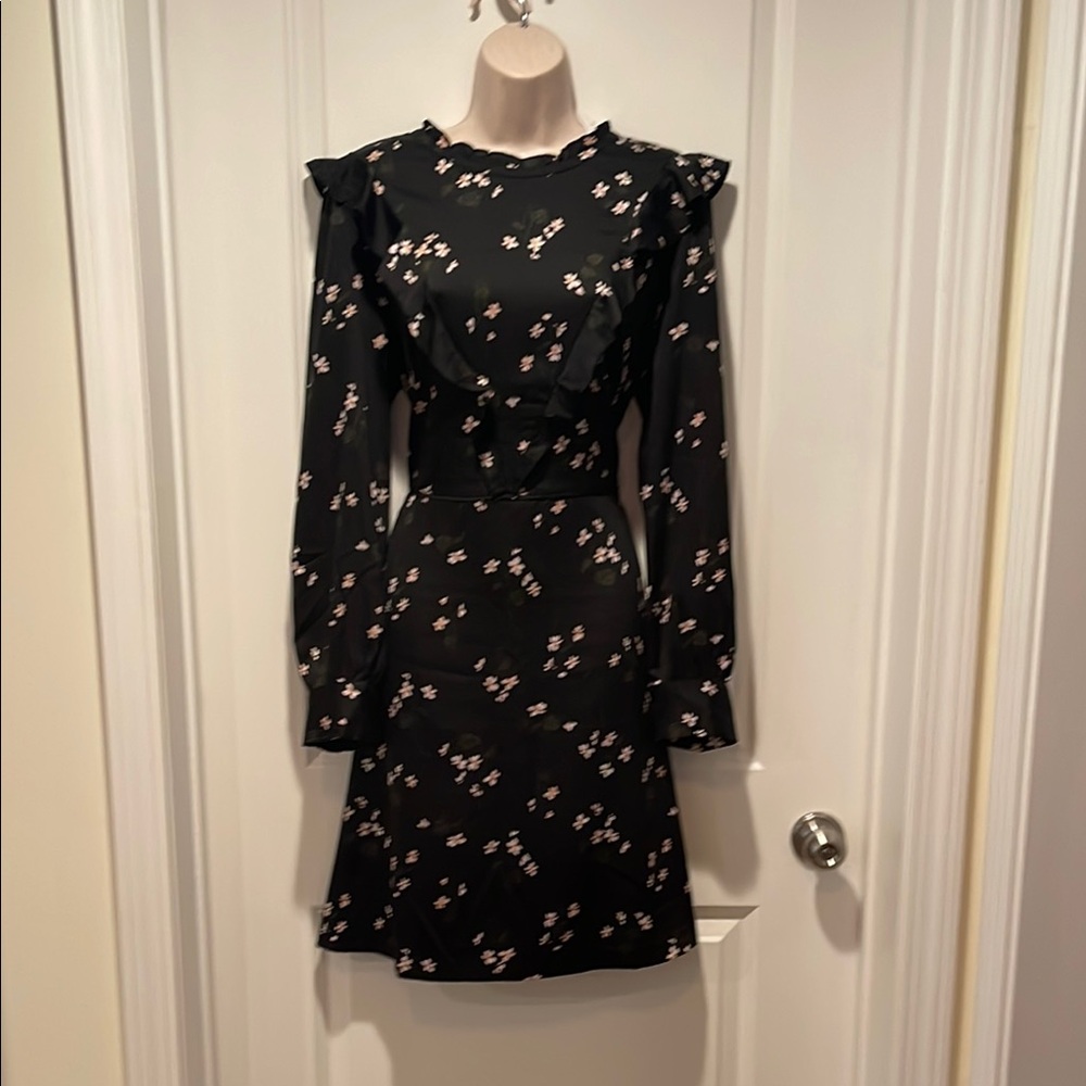 NWT Ann Taylor Black and White Ruffled Sheath Dress Sz 14
